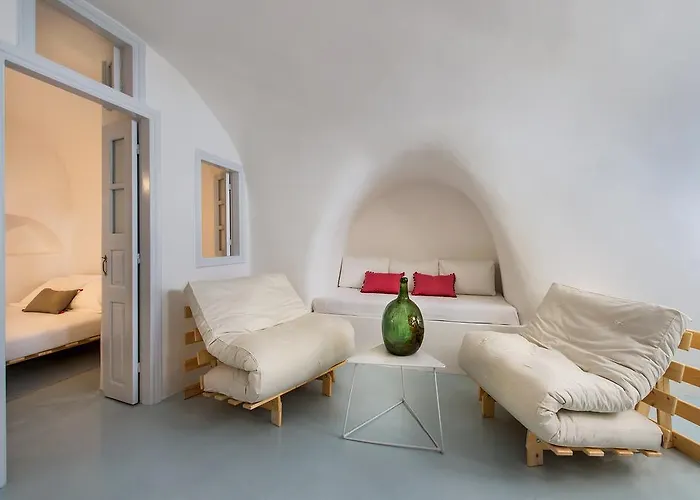 أرتيا مينشين